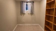 Toronto Basement Apartment $1550 ALL INC - Photo 4