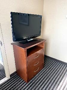 27 Hotel Room Furniture Packages – Bulk Sale - Photo 8