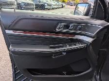2017 Ford Explorer - Photo 14