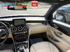 2017 Mercedes-Benz GLC PREMIUM PKG | MB SERVICED | AMBIENT LIGHT - Photo 22