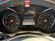 2017 Mercedes-Benz GLC PREMIUM PKG | MB SERVICED | AMBIENT LIGHT - Photo 28