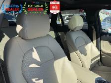 2017 Mercedes-Benz GLC PREMIUM PKG | MB SERVICED | AMBIENT LIGHT - Photo 37
