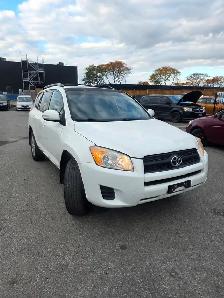 2011 Toyota RAV4 Base - Photo 2