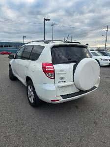 2011 Toyota RAV4 Base - Photo 3