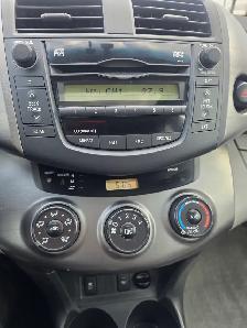 2011 Toyota RAV4 Base - Photo 9