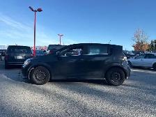 2017 Chevrolet Sonic LT - Photo 4