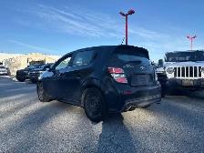 2017 Chevrolet Sonic LT - Photo 5