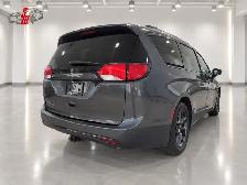 2019 CHRYSLER PACIFICA TOURING L - Photo 8