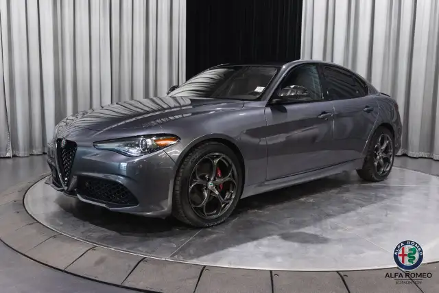 2017 Alfa Romeo Giulia Ti 4dr Sdn Ti AWD