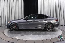 2017 Alfa Romeo Giulia Ti 4dr Sdn Ti AWD - Photo 2