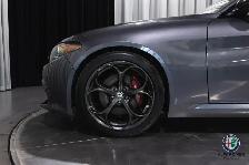 2017 Alfa Romeo Giulia Ti 4dr Sdn Ti AWD - Photo 11
