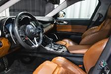 2017 Alfa Romeo Giulia Ti 4dr Sdn Ti AWD - Photo 12