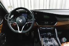 2017 Alfa Romeo Giulia Ti 4dr Sdn Ti AWD - Photo 19