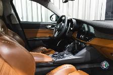 2017 Alfa Romeo Giulia Ti 4dr Sdn Ti AWD - Photo 22