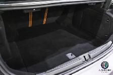 2017 Alfa Romeo Giulia Ti 4dr Sdn Ti AWD - Photo 24