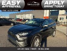 2019 Toyota RAV4 LE AWD : Low Mileage