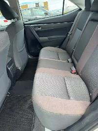 2017 Toyota Corolla LE : No Reported Accidents - Photo 9