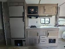 2025 Gulf Stream Conquest 248BH - Photo 22