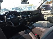 2024 Chevrolet Silverado 1500 LT Trail Boss LT/6.2L/LEATHER/R... - Photo 2