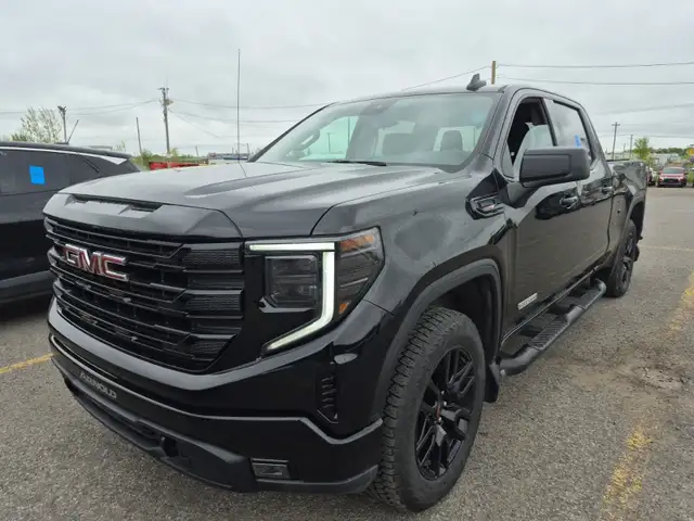 2024 GMC Sierra 1500 Elevation 23KM/DIESEL/PWR HEATED BUCKETS...