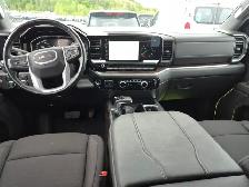 2024 GMC Sierra 1500 Elevation 23KM/DIESEL/PWR HEATED BUCKETS... - Photo 2