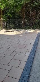 landscaping .interlock.concrete.patio - Photo 7