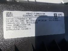 2021 GMC Savana 3500 LS - Photo 9