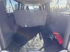 2021 GMC Savana 3500 LS - Photo 14