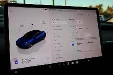2022 Tesla Model 3 - Photo 20