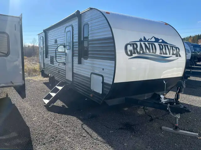 2025 Grand River 268BHS