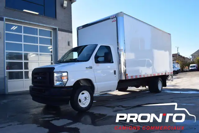 2024 Ford E-Series 16 Pieds  Tailgate Hydraulique  Camera re