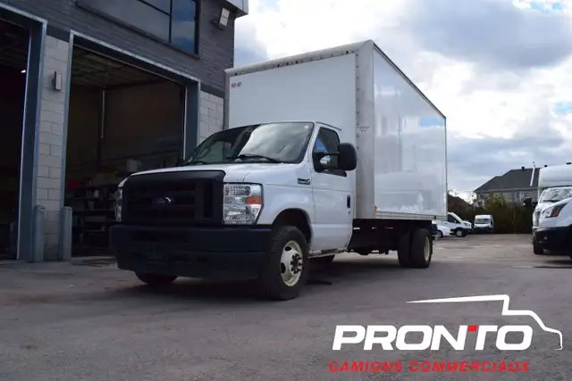 2023 Ford E-Series  En préparation  Cube 16 pieds