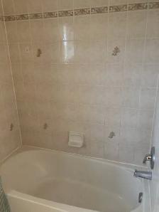 SPACIOUS FULL BEDROOM- $850–Available 1st Nov 2026 @ Gosling Gds - Photo 3