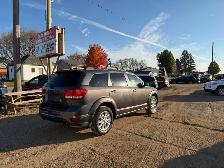 2017 Dodge Journey SXT FWD 4dr SXT - Photo 2