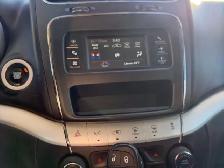 2017 Dodge Journey SXT FWD 4dr SXT - Photo 9