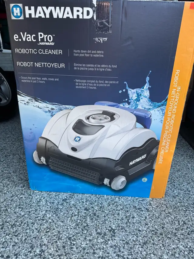 HAYWARD EVAC PRO ROBOTIC POOL CLEANER