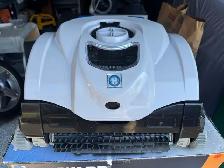 HAYWARD EVAC PRO ROBOTIC POOL CLEANER - Photo 2