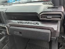 2024 Toyota Tacoma TRD Sport , 4X4 - Photo 12