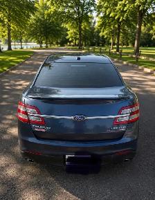 2019 Ford Taurus Limited  | 145,000 km - Photo 3