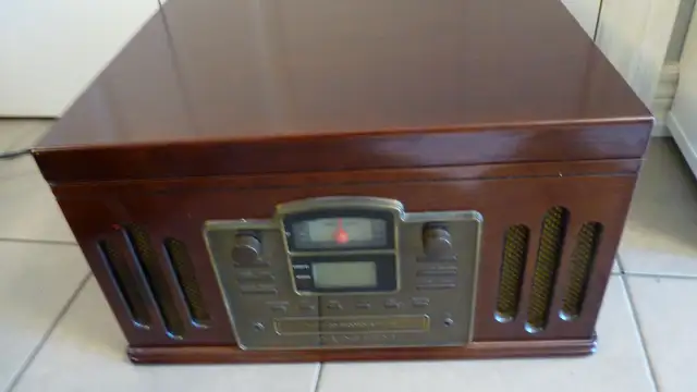 Classic Stereo