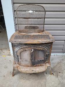 Vermont Castings Parlor Stove