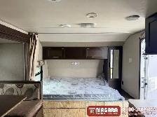 2016 FOREST RIVER CHEROKEE GREY WOLF 27RR Toy Hauler - Photo 4