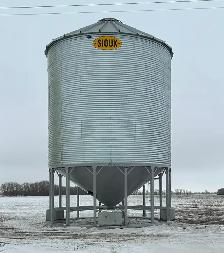 Hopper Bottom Bins 2027 Winter Pricing now Available - Photo 4