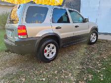 2006 Ford Escape LTD V6 AWD - Photo 3