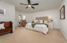 Beautifully Maintained & Updated 4 Bed, 3.5 Bath Home - Photo 7
