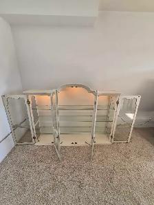 FREE DELIVERY Real Wooden China Cabinet Hutch / Curio Cabinet - Photo 7