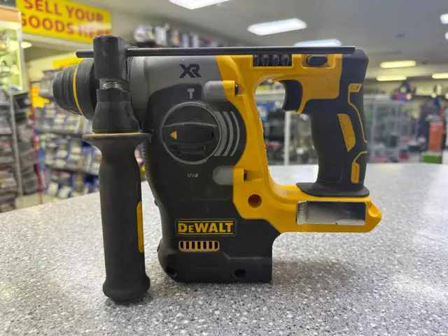 DeWalt DCH273 20V 1" Rotary Hammerdrill - Tool only
