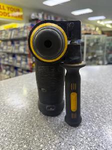 DeWalt DCH273 20V 1" Rotary Hammerdrill - Tool only - Photo 5