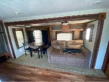 2014 Conquest 29ft trailer - Photo 4
