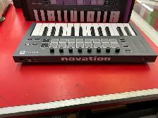 clavier Novation flkey mini - Photo 3